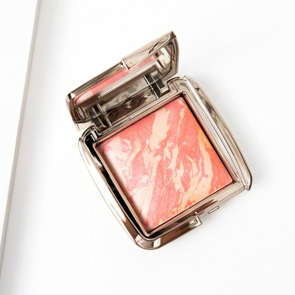 Hourglass Makeup Hourglass Ambient Strobe Lighting Blush In